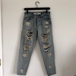 Brandy Melville Boyfriend Jeans